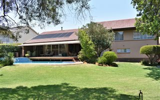 4 Bedroom House in Edenglen