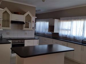4 Bed House in Gonubie