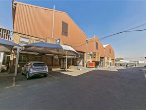903 m² Commercial space in Wynberg