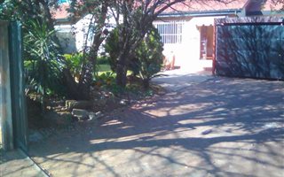 3 Bedroom House in Kenleaf