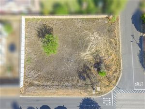 401 m² Land available in Durbanville Central