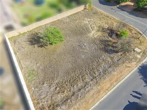 401 m² Land available in Durbanville Central