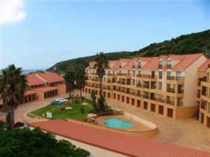 3 Bed Apartment in Boland Park