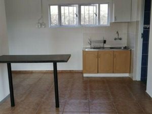 1 Bedroom Garden Cottage in Glen Anil