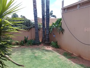 1 Bed Townhouse in Strubens Valley