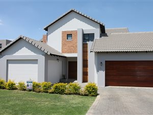 4 Bed House in Midstream Hill