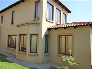 3 Bed Cluster in Kyalami Hills