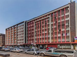 1 Bed Apartment in Johannesburg Central