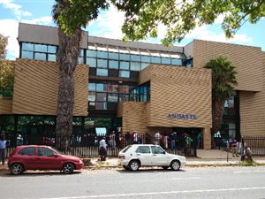 1896 m² Office Space in Vereeniging