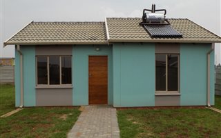 2 Bedroom House in Windmill Park