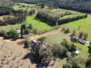 132.2 ha Farm in Kareedouw