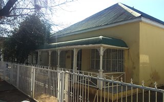 3 Bedroom House in Pienaarsdorp