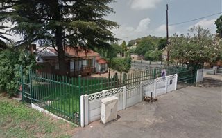 4 Bedroom House in Woodmere