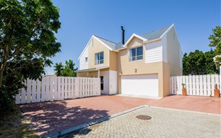 3 Bedroom House in Royal Ascot
