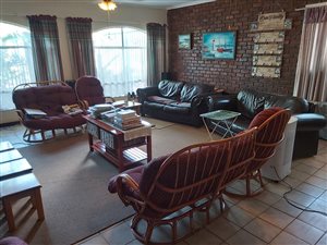 4 Bed House in Karen Park