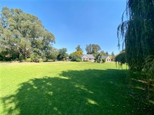 2.2 ha Farm in Ravenswood