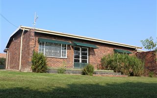 2 Bedroom Townhouse in Estcourt
