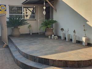4 Bed House in Vanderbijlpark SE2