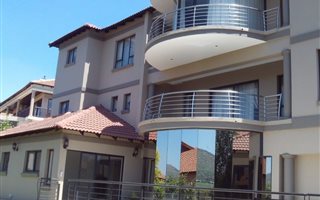 4 Bedroom House in Birdwood
