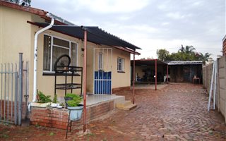 3 Bedroom House in Jan Niemand Park