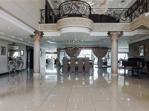 5 Bed House in Ebotse Estate