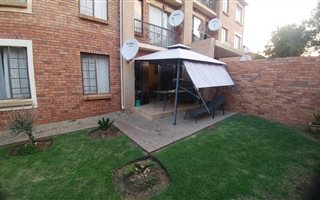 2 Bedroom Flat in Eco Park