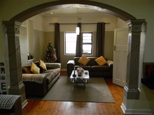 6 Bedroom House in Mount Pleasant