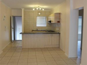 2 Bed Apartment in Vredekloof East