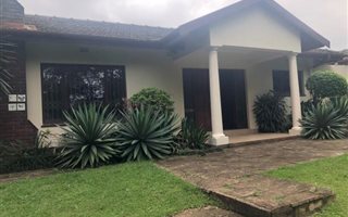 5 Bedroom House in Kloof