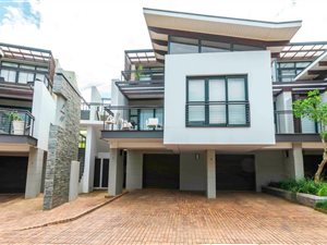 2 Bed Apartment in Salt Rock