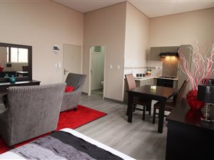 Bachelor apartment in Johannesburg Central