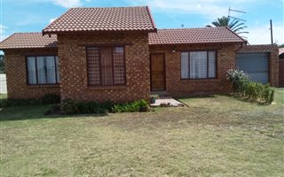 2 Bedroom House in Minnebron
