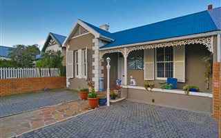 4 Bedroom House in Observatory