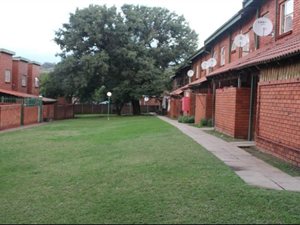3 Bed Apartment in Elandsrand