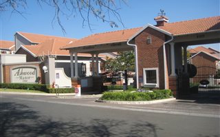 2 Bedroom Townhouse in Paulshof