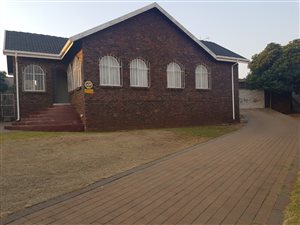 3 Bed House in Laudium