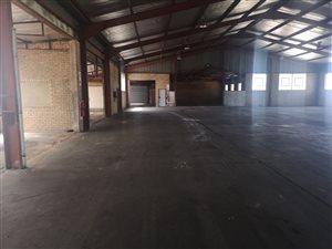 1000 m² Commercial space in Eastwood