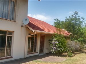 6 Bed House in Secunda