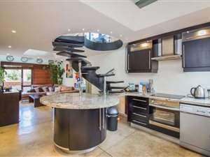2 Bed Apartment in Waverley