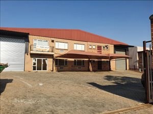 988 m² Industrial space in North Riding
