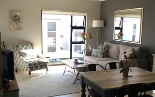 2 Bedroom Apartment in Gillitts