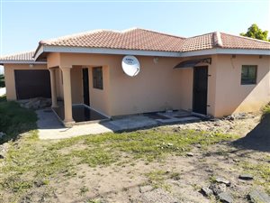3 Bed House in Lovu