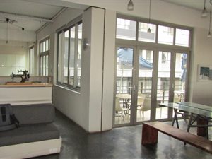 999 m² Commercial space in Maboneng