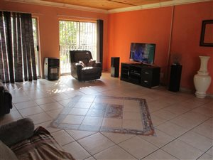 3 Bed Simplex in General Alberts Park