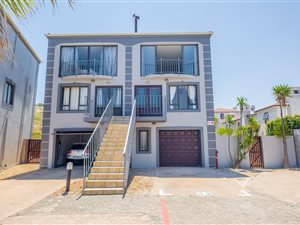 3 Bed House in West Beach