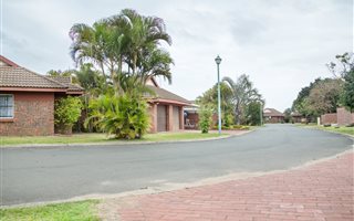 2 Bedroom Apartment in Birdswood