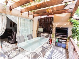 3 Bed Townhouse in Risiville