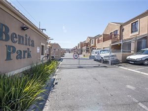 2 Bed Duplex in Brackenfell Central