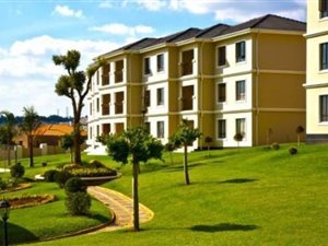 3 Bed Apartment in Maroeladal