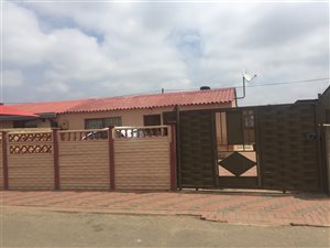 2 Bed House in Kwa Thema